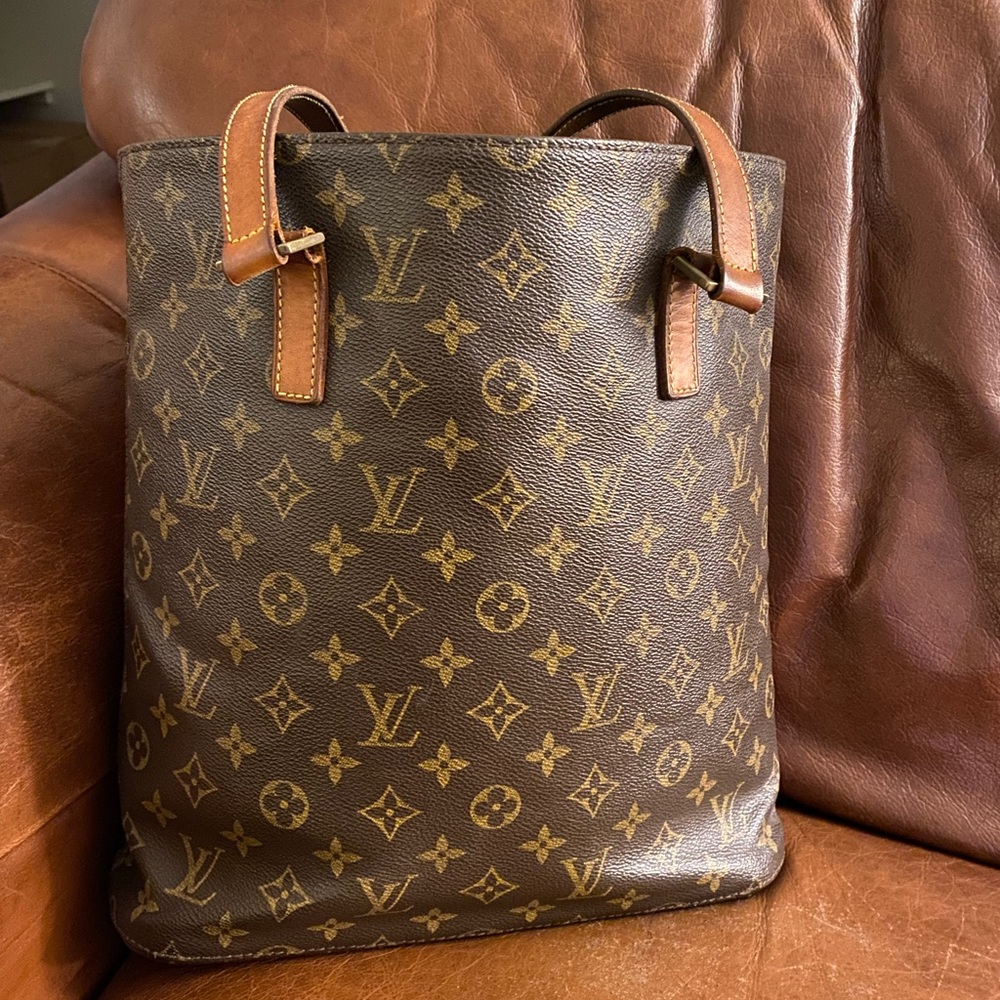 Louis Vuitton organizer tote